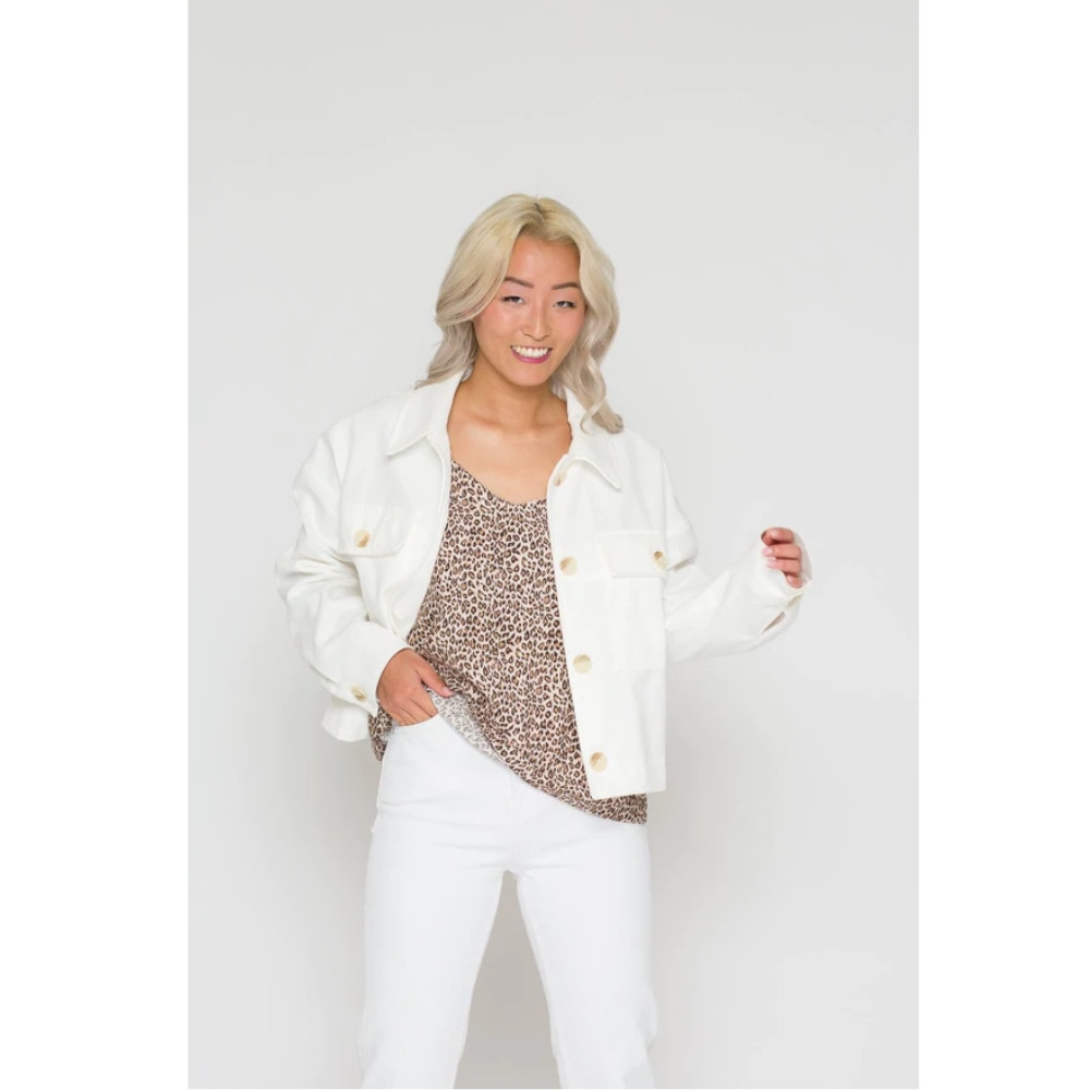 E-Book Bara Studio Jeansjacke Noomi