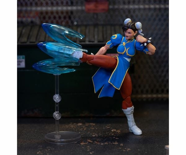 Street Fighter II Chun-Li 6 Figure