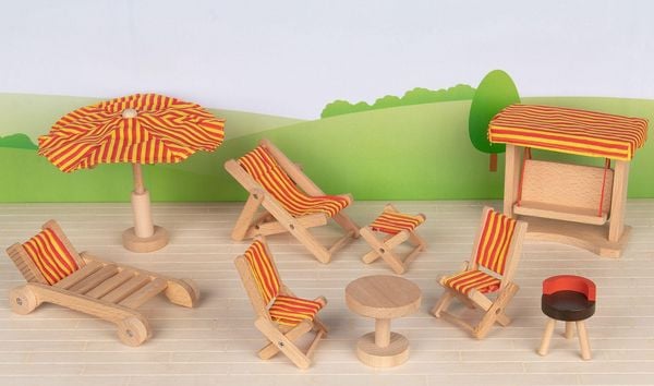 Goki Puppenhaus Gartenmöbel