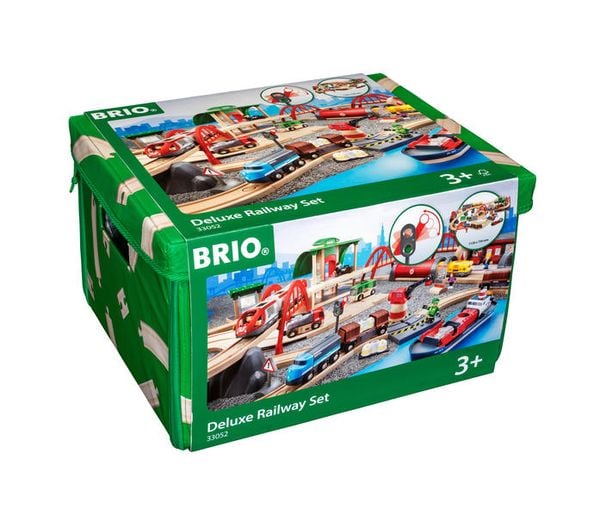 BRIO Strassen & Schienen Bahn Set