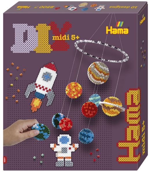 Hama 3257 - Bügelperlen Weltraum, Geschenkpackung mit ca. 2.500 Midi-Perlen, 2 Stiftplatten, Motiv-Vorlage, Bügelpapier
