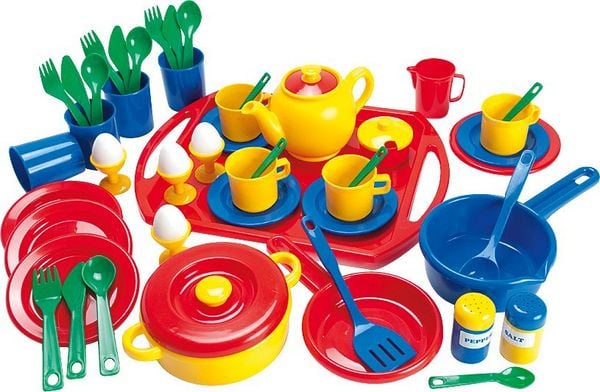 Geschirrset 57-teilig aus Kunststoff auf Tablett, Kinderspielzeug