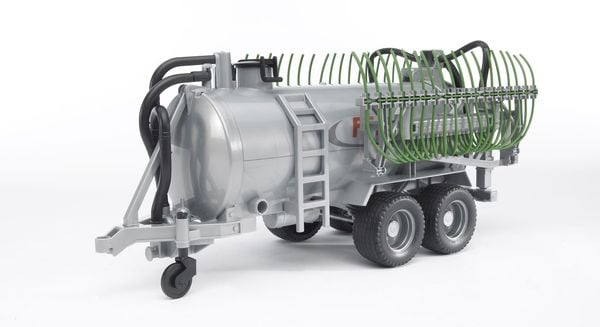 Bruder - Faßanhänger mit Schlauchverteiler