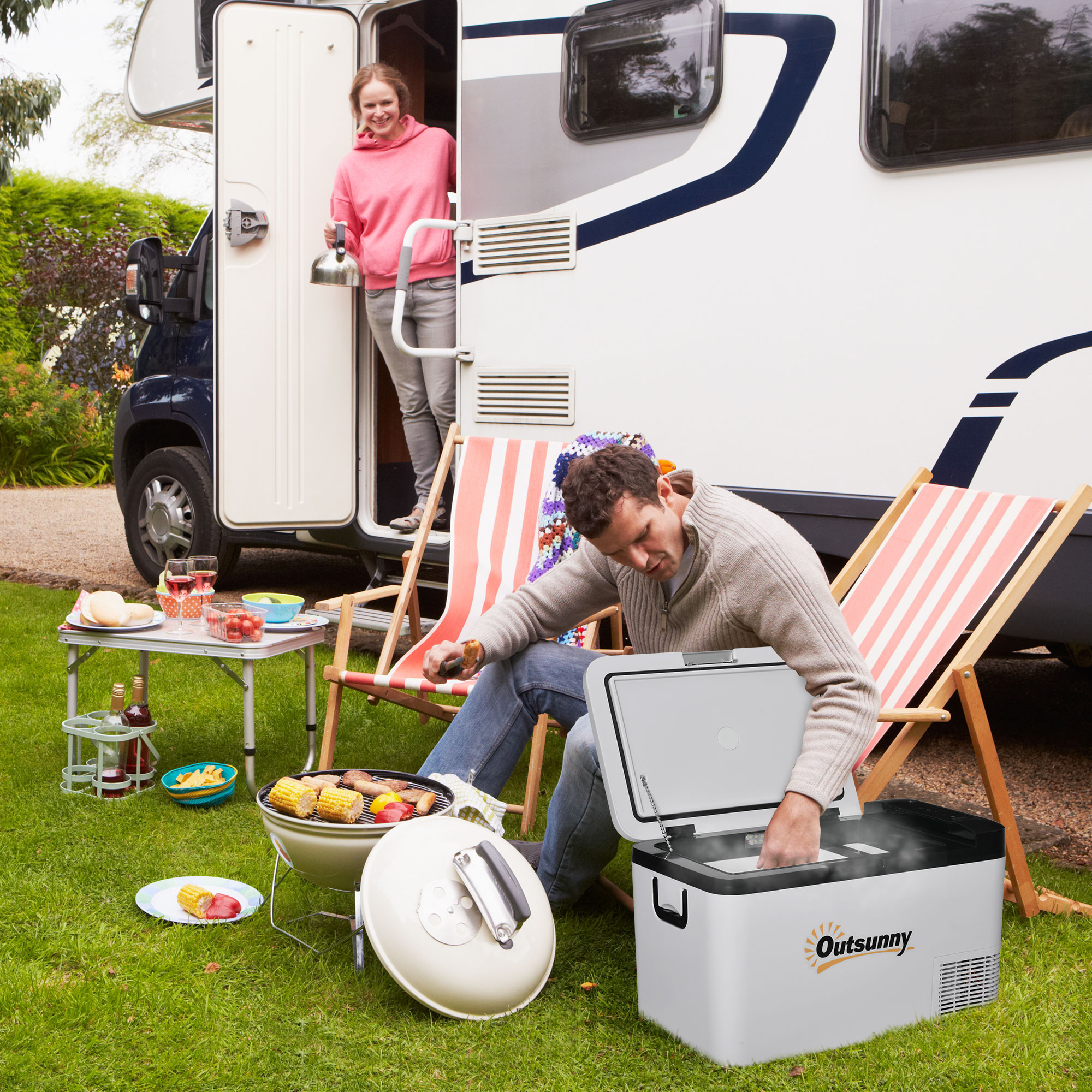 Outsunny Elektrische tragbare Kühlbox 25L 12/24V bis -20℃ Kompressor-Kühlschrank und -Gefrierschrank für Auto mit LED-Licht und klappbaren Griffen Niedriger Energieverbrauch für Zuhause Camping 58,5x33,5x35,2 cm Weiß   Aosom