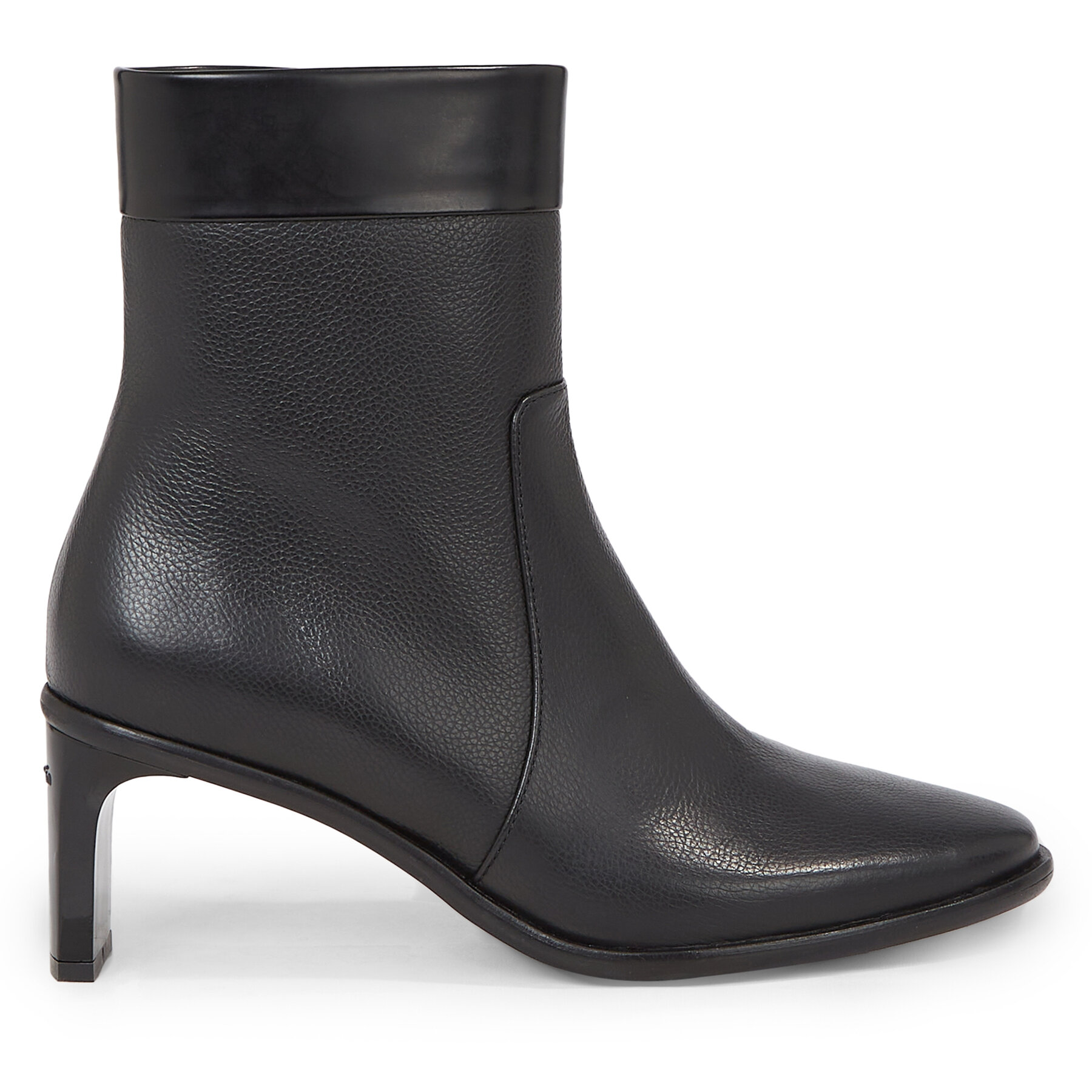 Stiefeletten Calvin Klein Curved Stil Ankle Boot 55 HW0HW01889 Schwarz
