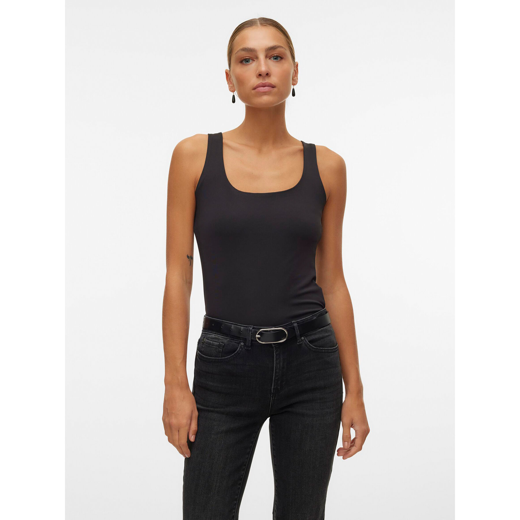Vero Moda Top Million 10305800 Schwarz Regular Fit