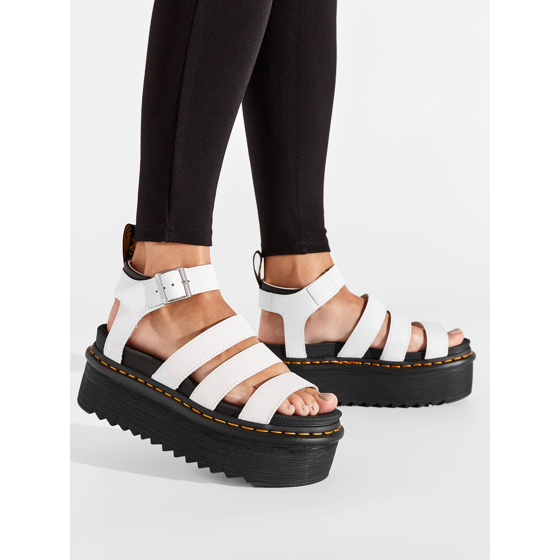 Sandalen Dr. Martens Blaire Quad 27296100 Weiß
