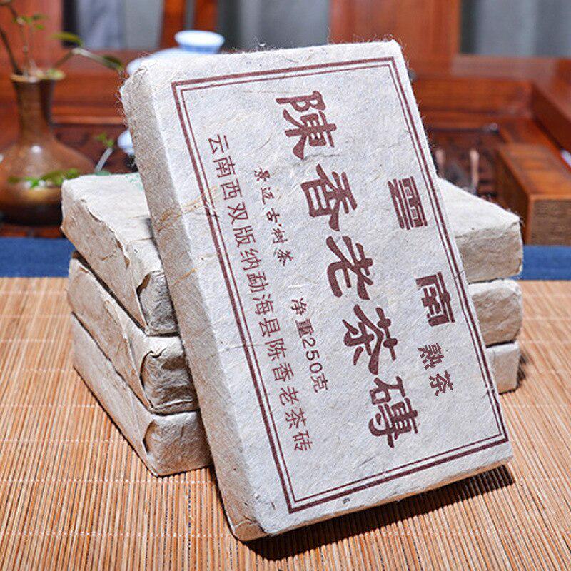 Shu Puer 2010 Jahr Rohstoff Alter Reifer Puer Tee 250g China Tee Gesundheitspflege Puer Tee Ziegel Puerh 250g
