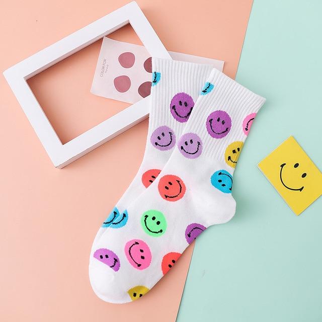 Smiley Socken Frauen Drucken Koreanischen Stil Harajuku Kawaii Lustige Glückliche Crew Socken Nette Lächeln Frau Socken Calcetines Skarpetki Damskie