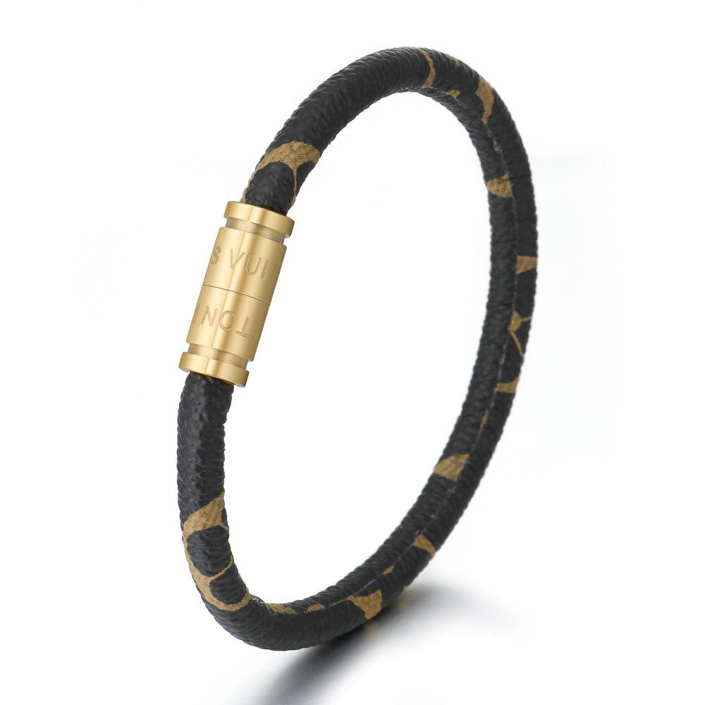 Titanstahl Graviertes Florales Leder Paar Armband schwarz