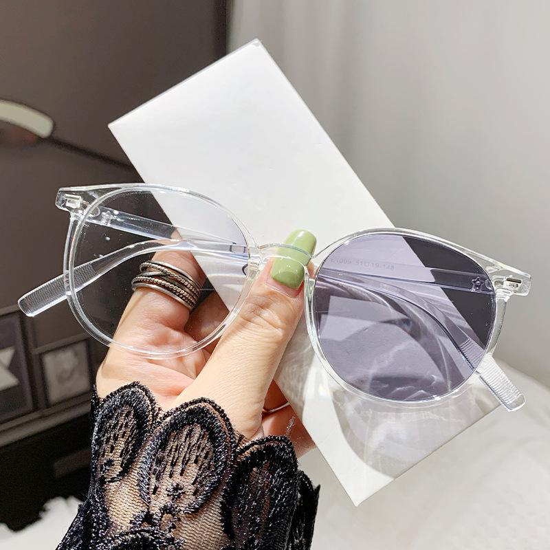 Stilvolle, sich verändernde getönte Gleitsichtbrille für ältere Menschen mit hochauflösender Sehkraft Lesebrille 81009 3.5