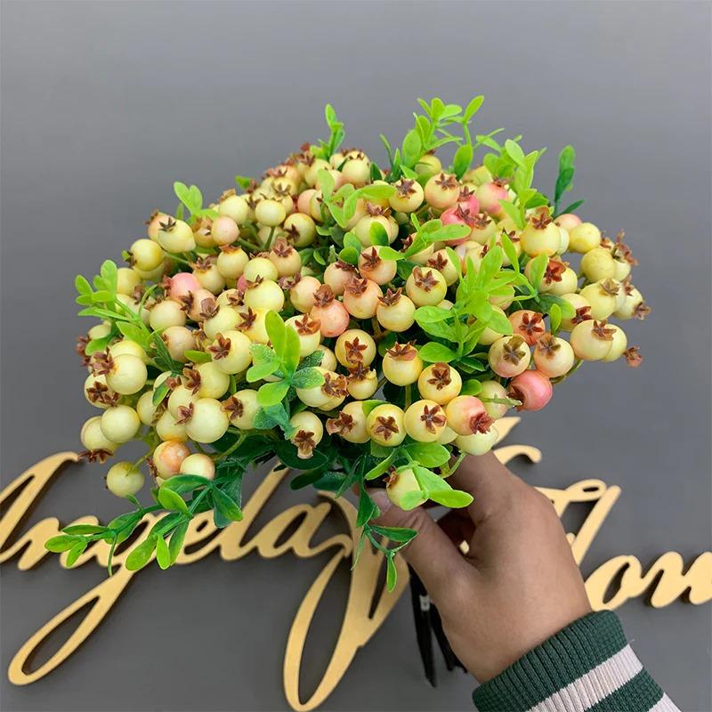 1 Stück Weihnachtsbeere Simulation Kunstblumen Hochzeit Blumengesteck Zubehör Heimtischdeko A5103 beige