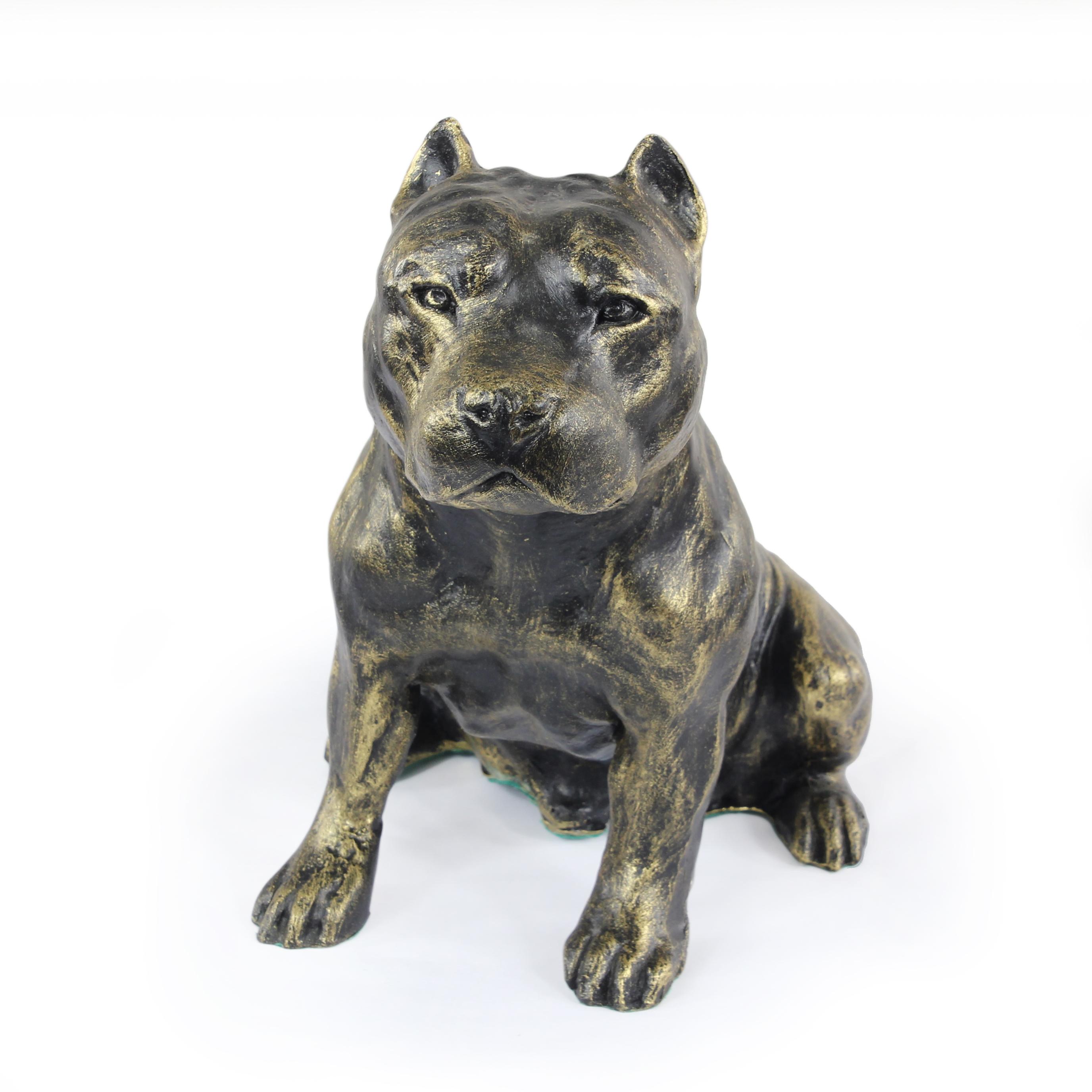 American Staffordshire Terrier, Amstaff - Hundestatue, sitzender Hund für den Schreibtisch, Dekoration für das Wohnzimmer eines Hundeliebhabers von Art-Dog braun