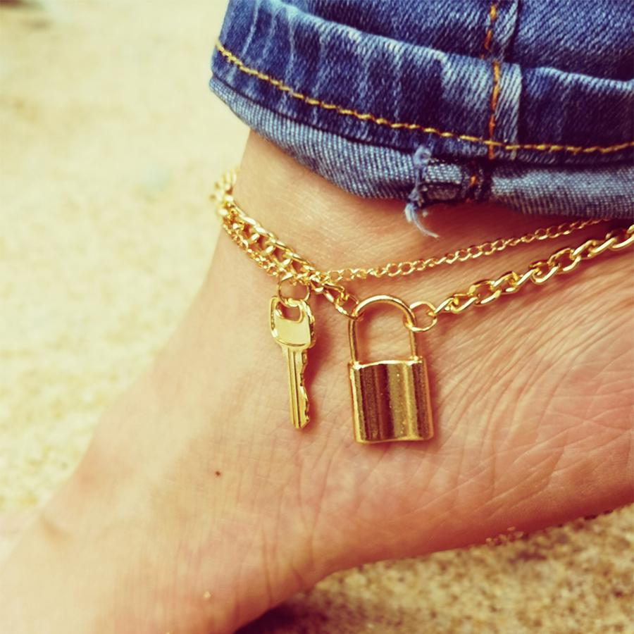 Mehrschichtige Böhmische Schlüssel-Schloss-Anhänger Fußkettchen Damen Verstellbar Vintage Goth Dicke Kette Barfuß-Sandalen Fußschmuck Geschenke brown