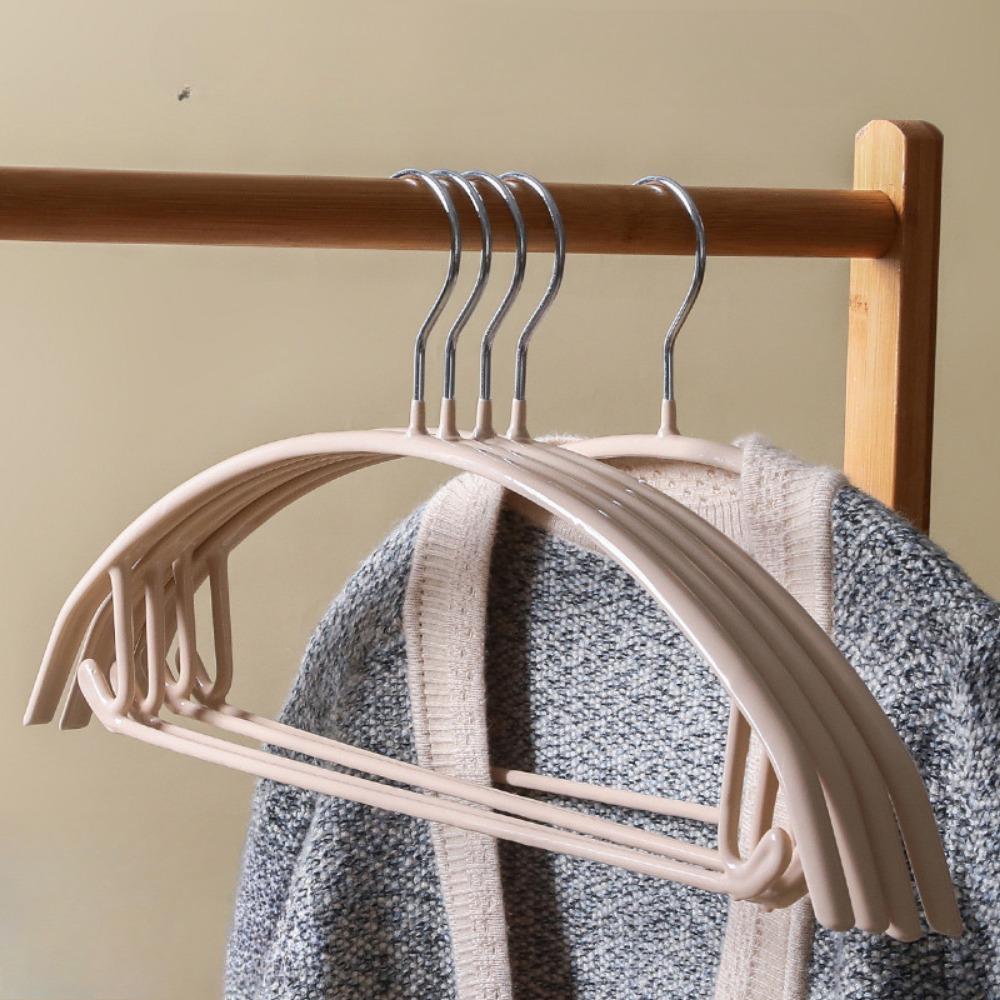 Kleiderbügel, Pullover-Kleiderbügel ohne Schulterbeulen, robuste Kleiderbügel, rutschfeste Metallbügel mit PVC-Beschichtung für Pullover, Anzüge, Kleider, Jacken Pack of 10 beige