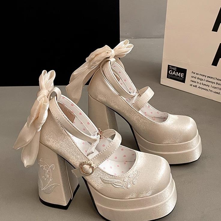 Mode Damen High Heel Schuhe Lolita Pumps Mode Frühling Herbst Damen Outdoor Retro Schleife Mary Jane Französisch Elegant 6-8cm Hohe Absätze 39 beige