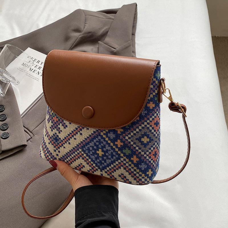 Modetaschen für Frauen im Sommer Neue Umhängetasche für Mobiltelefone für Frauen mit High-End-Mode Ein-Schulter-Bucket-Bag für Frauen