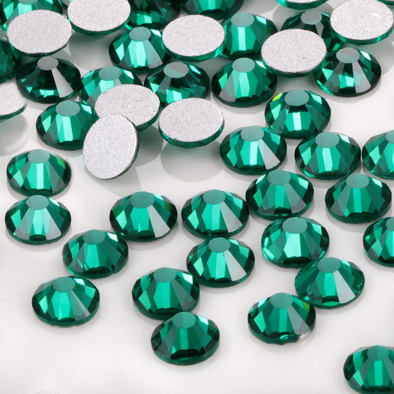 Mehrfarbige galvanisierte Kristallglas-Strasssteine für Nagelkunst, Handyhüllen und festliche Dekorationen ss6, 2.0-2.1mm, 1440 pcs grüne zirkonfarbe