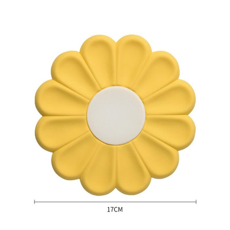 Daisy Form Silikon Untersetzer Küche Tisch Hitzebeständige Anti-verbrühungen Matte Tasse Geschirr Tischset Tisch Dekoration gelb