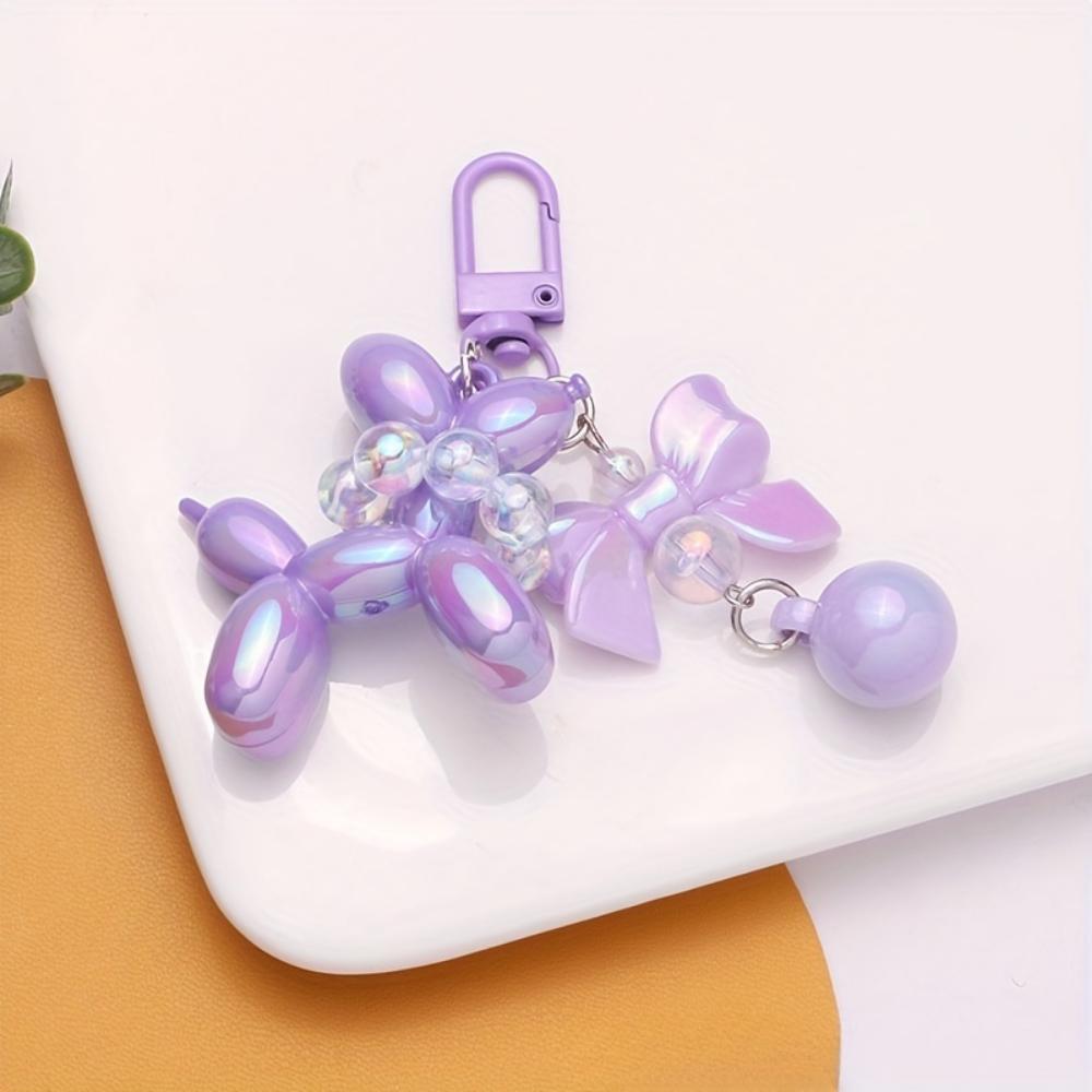 Heller Ballon-Hundeanhänger, modischer Schlüsselanhänger für Damen, niedliches Cartoon-Tierthema, Freundin-Geschenk, Souvenir-Zubehör, Auto-Schlüsselanhänger violett