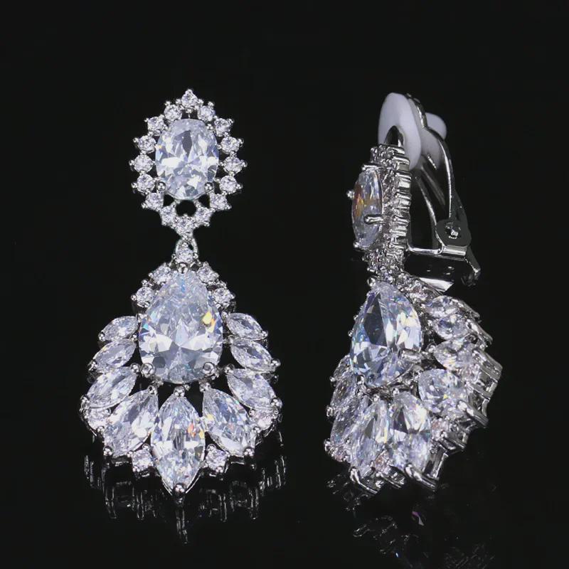 Ohrclips aus 18 Karat Weißgold mit Zirkonia-Wassertropfen - Europäische und amerikanische Brautmode