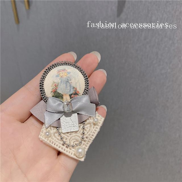 Stoffschleifen-Broschennadeln Kristallperlen-Abzeichen Reversnadel Schalschnalle Hemd Luxuriöse Corsage-Broschen für Damen Accessoires gray
