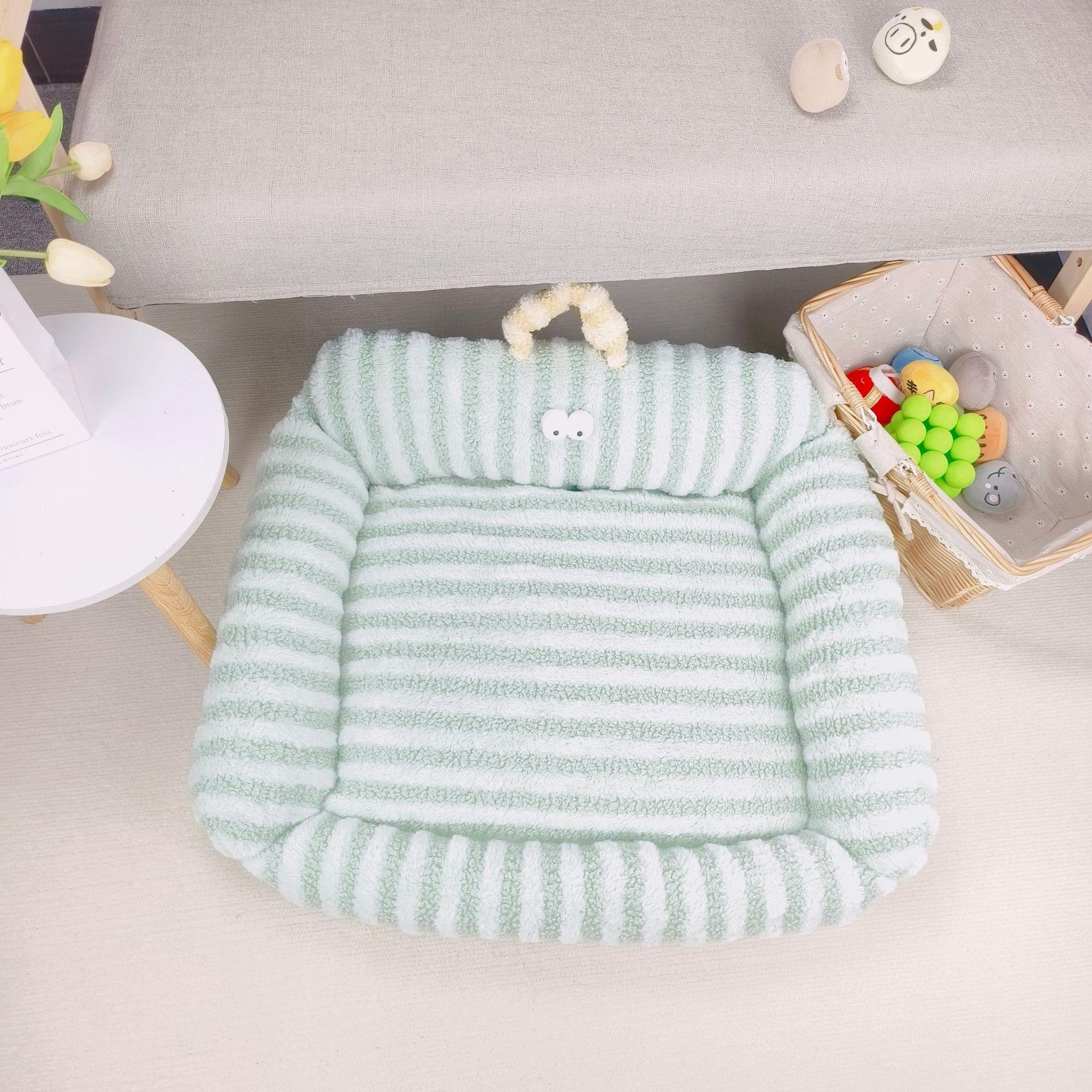 Große Augen Tierstreu Haustier Sofa Streu Quadratische Streu Katzenstreu Hundestreu Haustierbett S 40*50CM