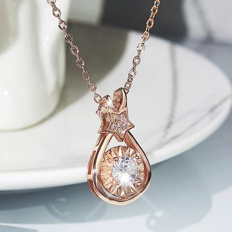 18K Gold Diamant Halskette Traditioneller Ethnischer Stil Kreative Wassertropfenförmige Anhänger Halskette gray