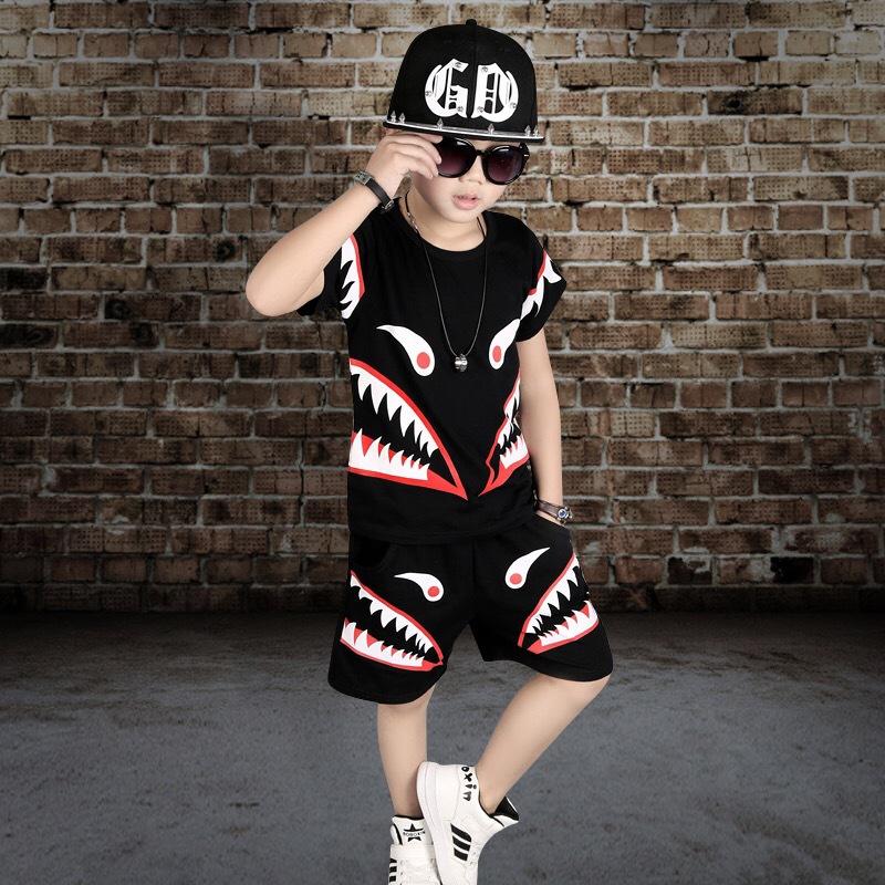 Kinder Sommer Jungen Kurzarm Anzug 2020 Neue Mittleren Alters Kinder Sommer T-shirt Zwei-stück Anzug Temperament Casual koreanische Version 160 schwarz