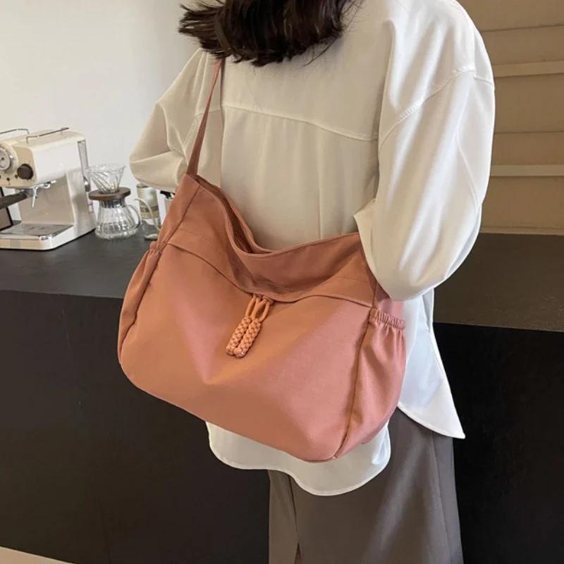 Mode Nylon Hobo Umhängetaschen Einfarbig Lässig Reißverschluss Damen Taschen Hohe Kapazität Einfarbig Einzelne Schulter Tragetasche brown