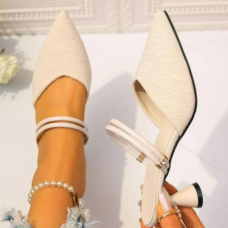 Übergröße Damen Schuhe Geschlossene Zehen Damen Hausschuhe Elegante Kleider Hausschuhe Damen Spitzzehen High Heels Moderne Sandalen 35