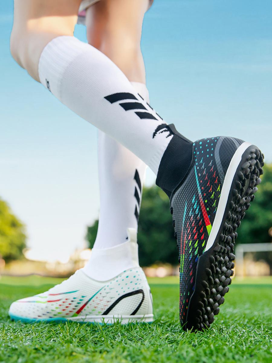 Neue Fußballschuhe für Herren, große Kinder, lange Nägel, TF, gebrochene Nägel, Damen-High-Top-Trainingsschuhe 45