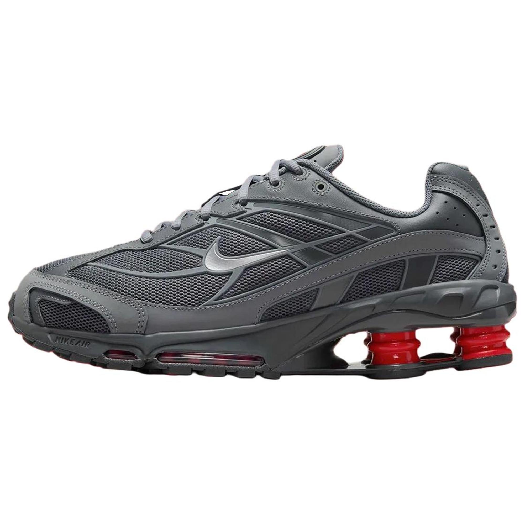Nike Shox Ride 2 Smoke Grey University Red Unisex-Sneaker Metallic-Silber Eisengrau Reflektierend-Silber IM5999-084 42 gray