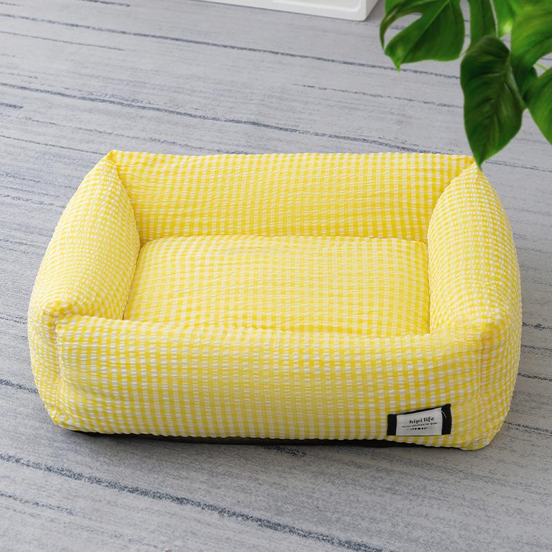 Vier Jahreszeiten Allgemeine Hundehütte Atmungsaktive Karierte Hundematte Abnehmbar Teddybär Kleiner Hund und Katze Hundehütte Schlafende Haustierbedarf L: 65 * 50 * 22cm