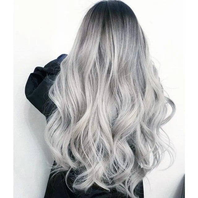 Lange gewellte Ombre-Blondine-Perücke, natürlicher zweifarbiger Mittelteil, hitzebeständiges Haar, synthetische Perücken für afroamerikanische Frauen 26inches gray