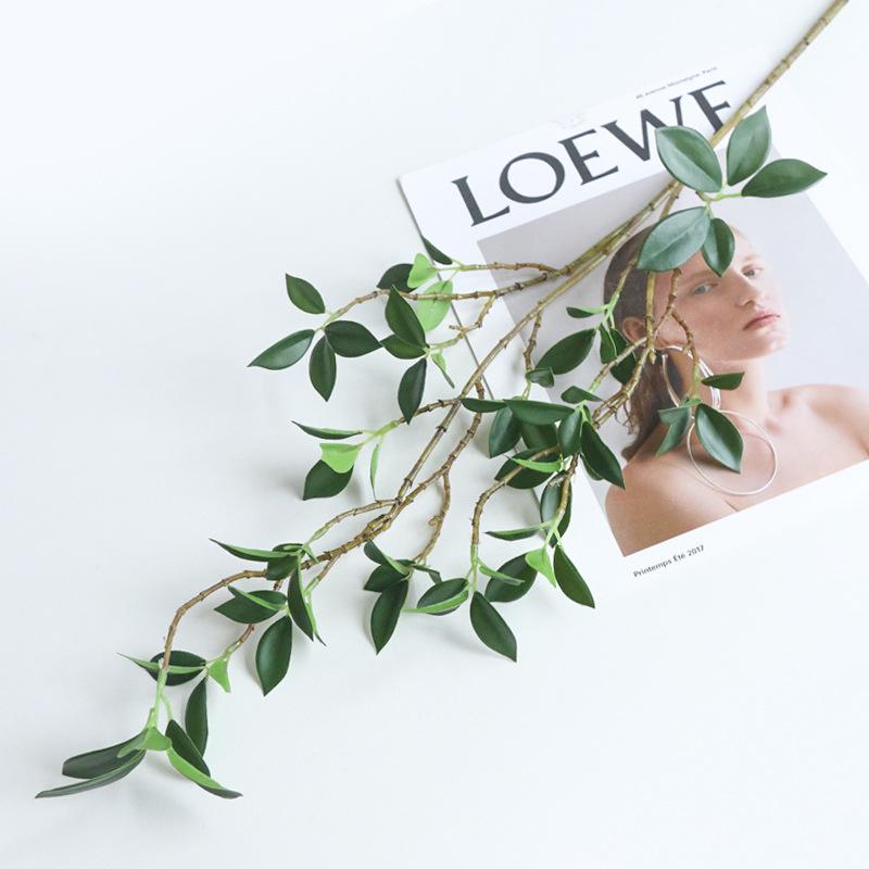 Echt wirkende Ficus-Zweig Künstliche Pflanzen 113cm Langer Zweig Gefälschte Grüne Pflanzen Vase Wohnzimmer Zuhause Hochzeitsdekoration Foto-Requisiten gray