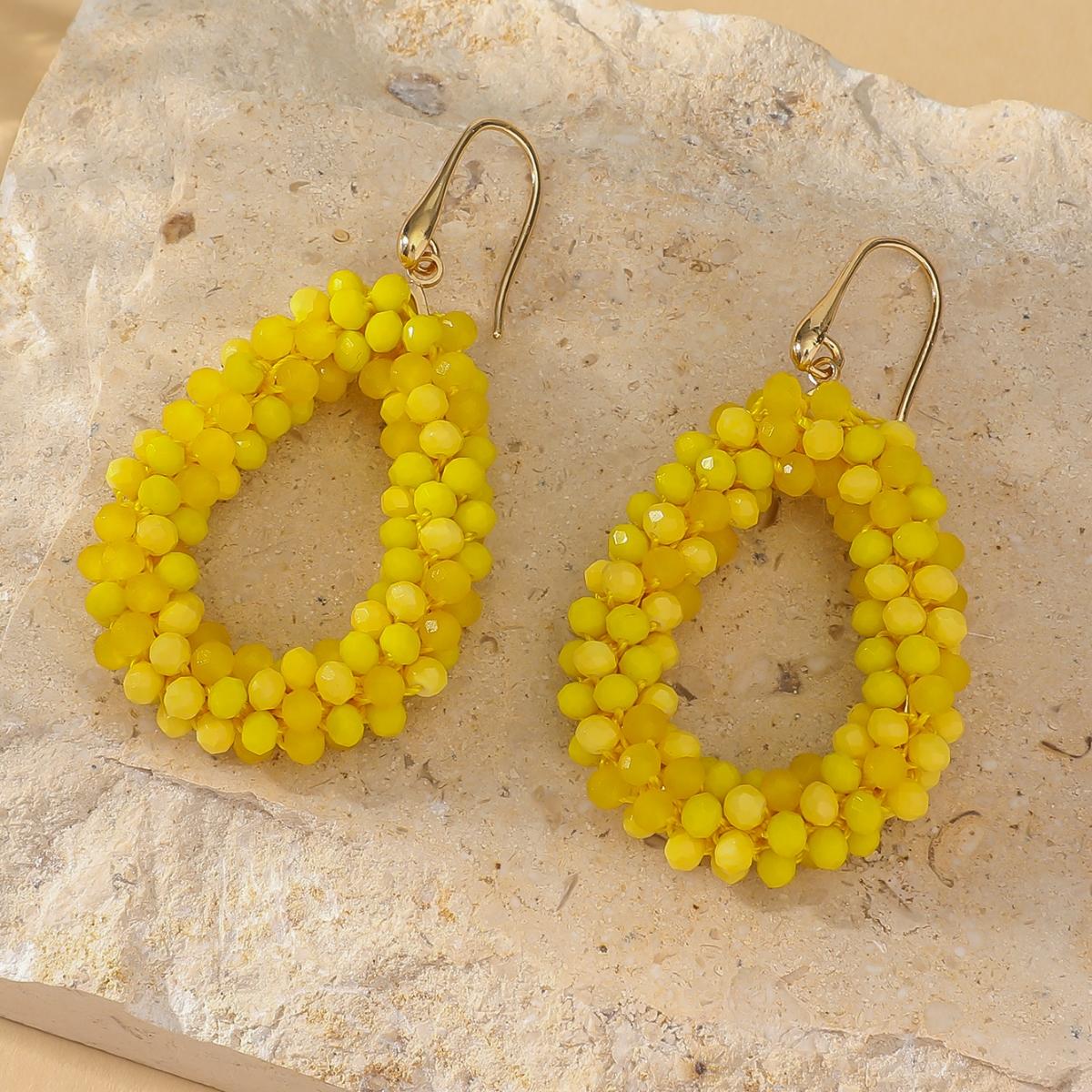Boho-Stil Mehrfarbige Wassertropfen-Ohrringe für Damen Elegante Handgefertigte Kristallperlen Hängende Ohrringe Sommer Strandparty Schmuck