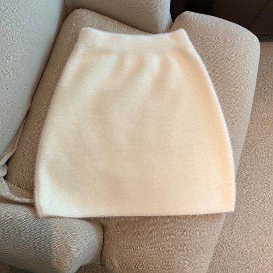 Nachahmung Nerz Fleece Rock Frauen Hohe Taille Sexy Kurzen Rock Winter Neue Würzige Mädchen Vielseitig Koreanische Version Rock Weibliche One Size beige