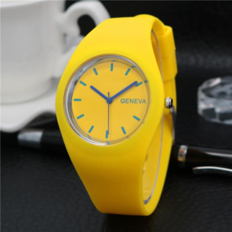 Silikon Uhr Mode Jelly Candy Genf Herrenuhr Damenuhr Quarz Ultra-dünne Uhr gelb