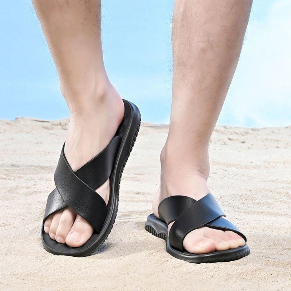 Italienische Leder-Hausschuhe für Männer 2024 Neue Hotel-Strand-Sommerschuhe Hohe Qualität Große Größe 47 Slip-On Light Flats Männliche Flip-Flops 39 schwarz