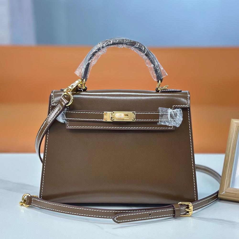 Neue Leder Rindsleder Damen Tasche Mini Tasche BOX Glanzleder Lackleder Tasche + Handtasche Schultertasche 25x10x18cm with lock khaki