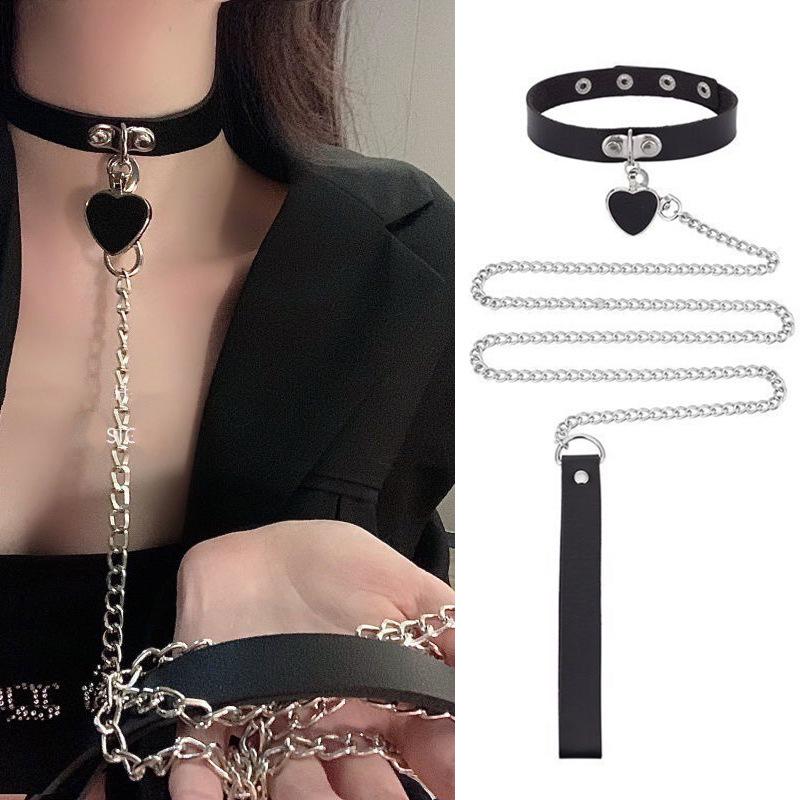 Gotisches Geschirr Damen Halsband Kette Choker Sexy PU-Leder Kette Anhänger Halsband Choker Halskette Cosplay Zubehör Für Paare KTJ gray