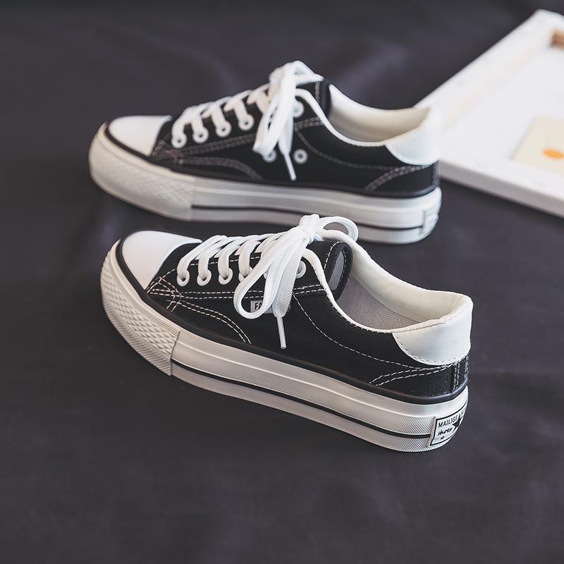 Canvas-Schuhe mit dicker Sohle für Damen, neue weiße Schuhe mit flachem Boden und niedrigem Oberteil für Studenten, vielseitige, lässige Retro-Board-Schuhe 38 schwarz