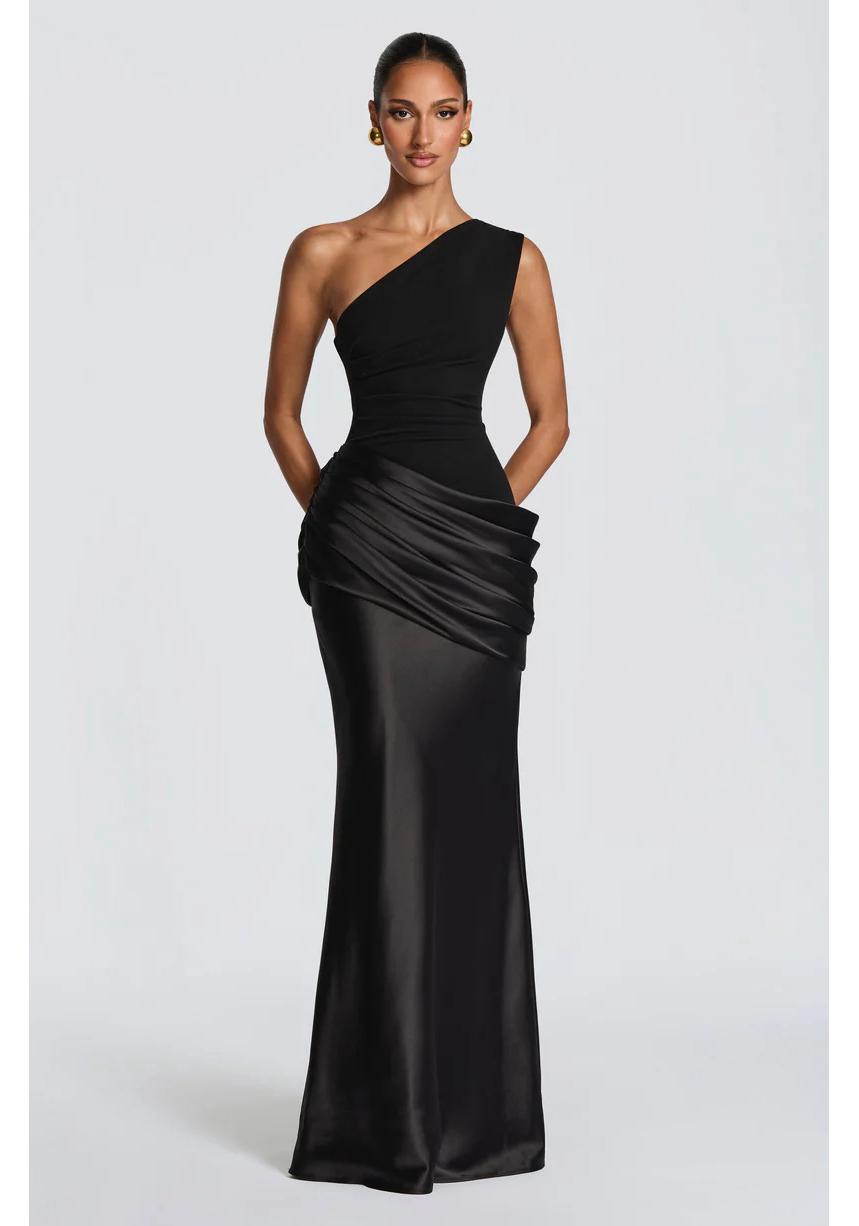 2026 Sommer Europäischer & Amerikanischer Stil Ein-Schulter Satin Meerjungfrau Abendkleid. Large schwarz