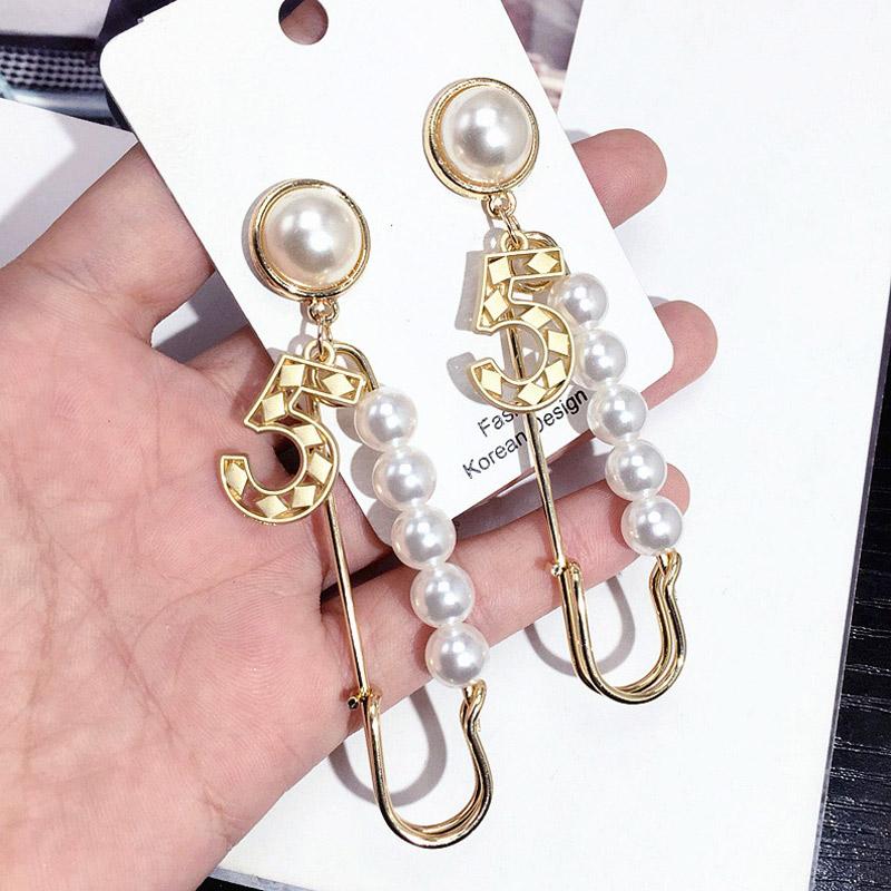 Mode Luxus Goldfarbe 5-Pin Ohrringe Für Damen Langer Quastenperlen Hängende Ohrringe Marken Schmuck Ohrringe beige