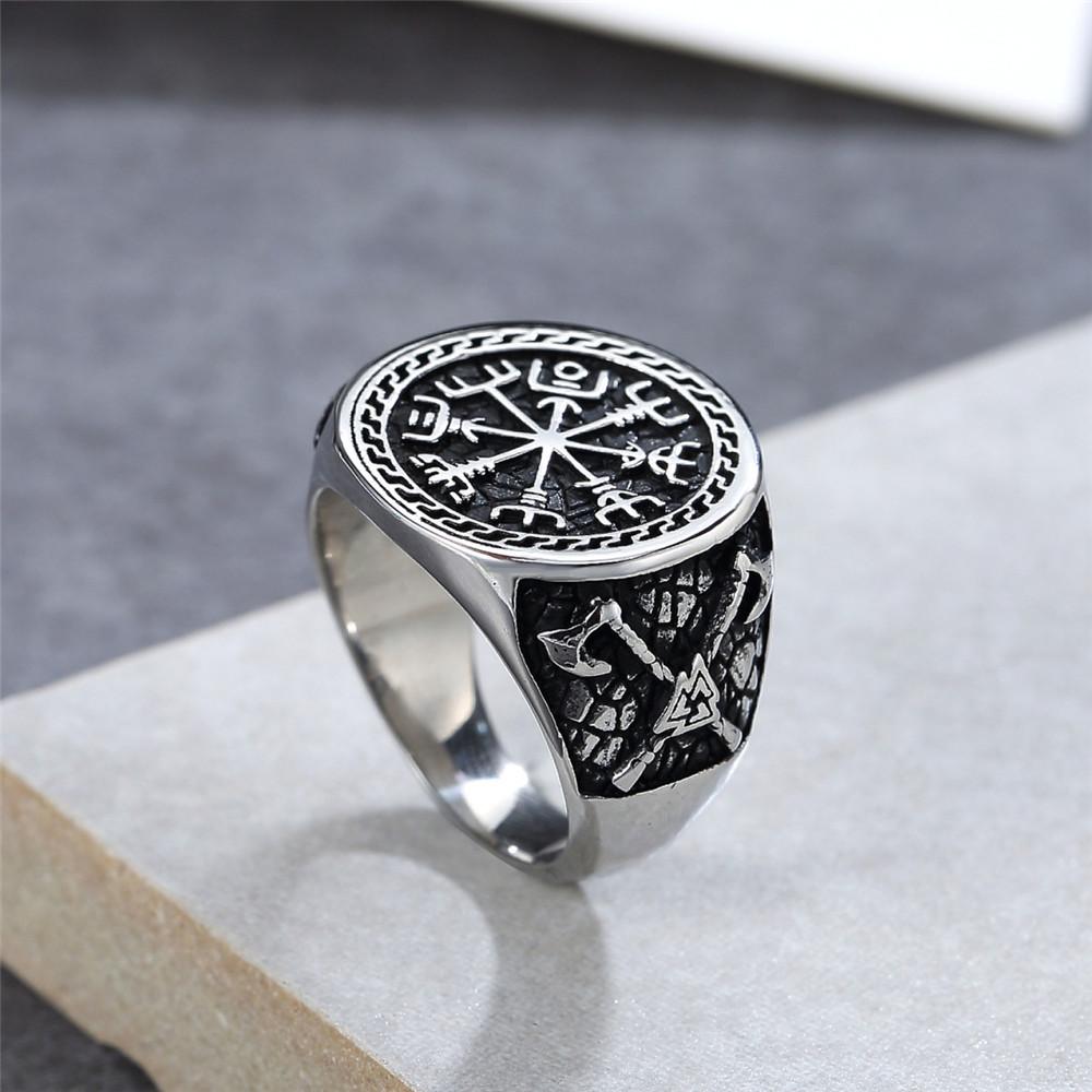 Nordischer Wikinger-Axt-Totem-Herrenring, personalisierter Vintage-Ring 10
