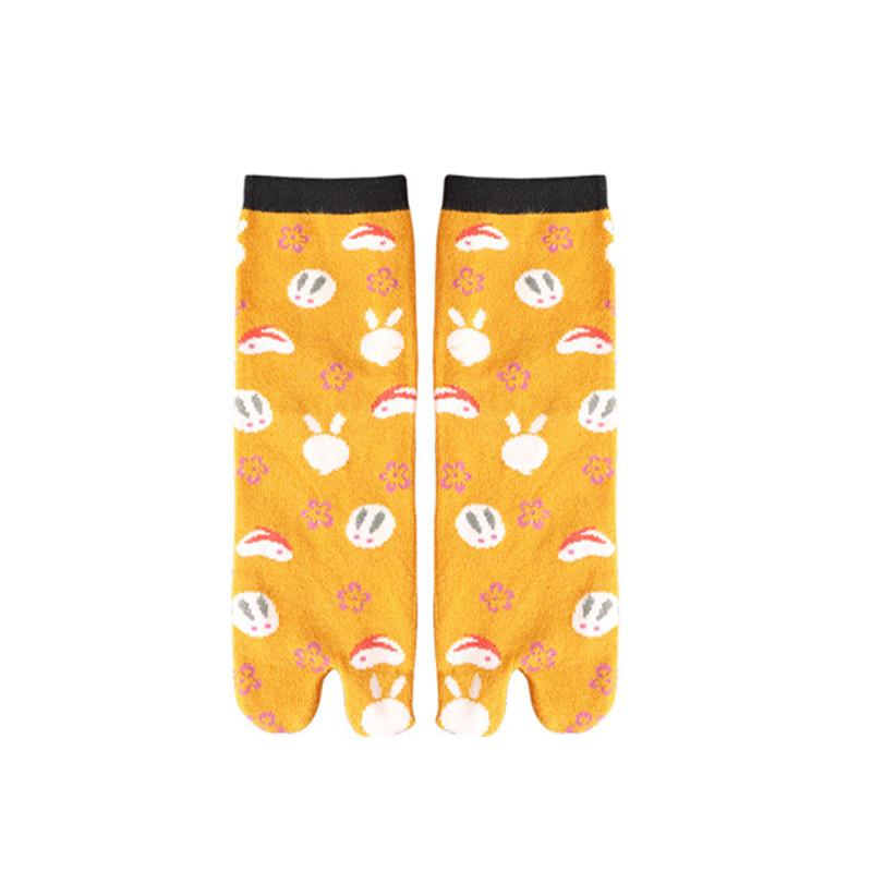 Süßer Cartoon-Katzenaufdruck Zwei-Finger-Socken Unisex Japanische Kimono Flip-Flop-Sandalen Gespaltene Zwei-Zehen-Socken Damen Herren Tabi-Socken Harajuku gelb