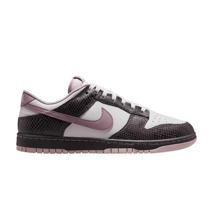 Nike Dunk Low SE Medium Ash Violet Schlangenhaut 45 gray
