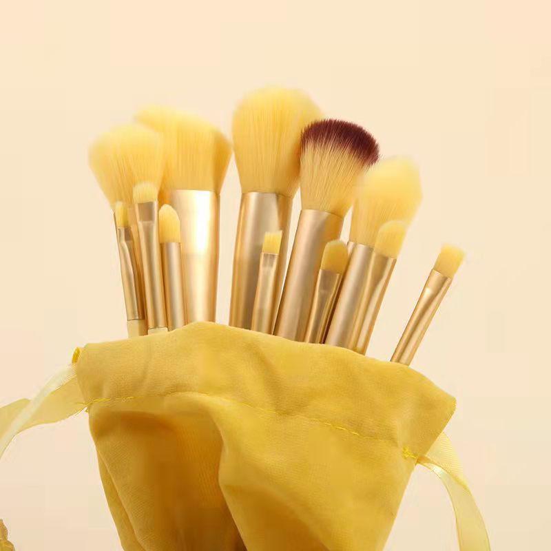 13-teiliges, weiches und flauschiges Pro-Make-up-Pinsel-Set, hochwertiges Kosmetik-Set zum Mischen von Lidschatten für Damen, Stab aus ABS-Kunststoff und sanfte Polyesterborsten gelb