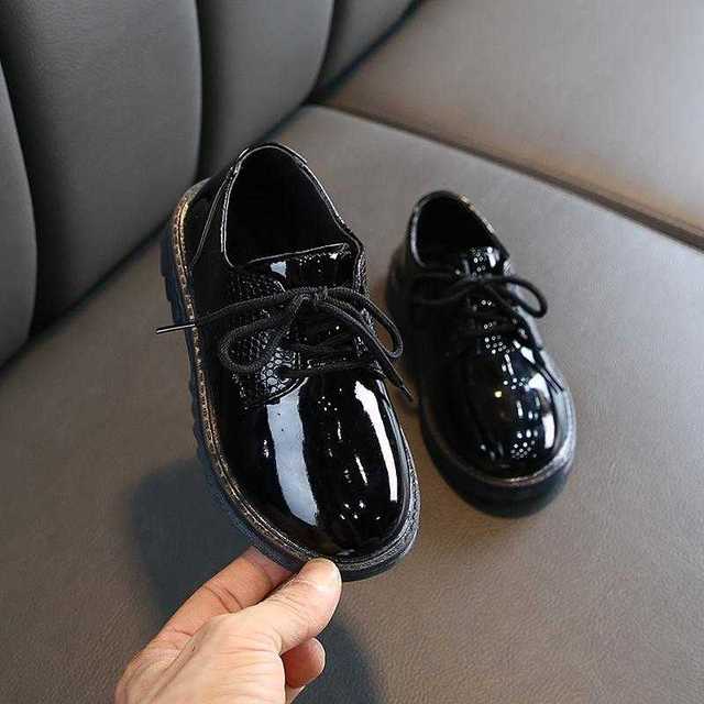 Kinder Neue Jungen Leder Hochzeitskleid Schuhe für Mädchen Kinder Baby Schwarz Schule Leistung Formale Flache Loafer Schuhe B501 22 schwarz